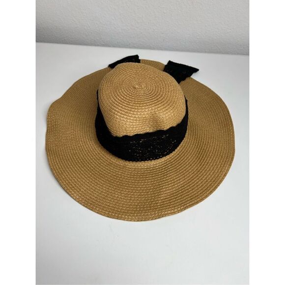 Vintage Women's 100% Straw Hat One Size Black Band in back with Bow - Picture 5 of 9